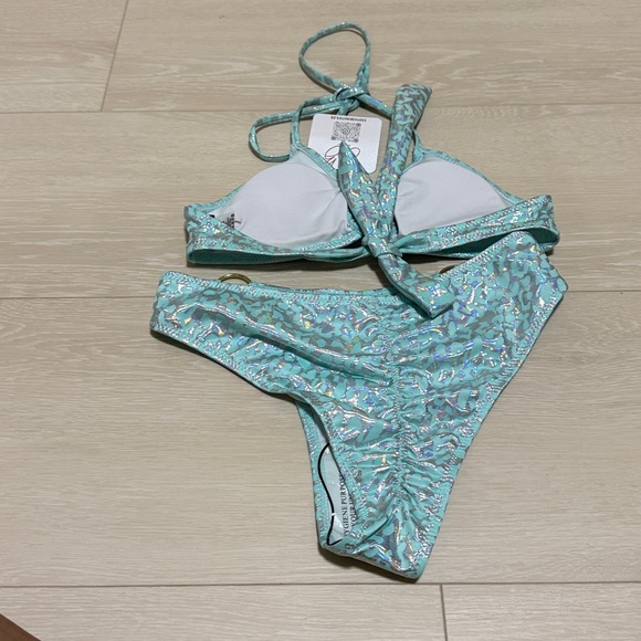 Metallic Aqua Leopard Bikini Set - Picture 7 of 7